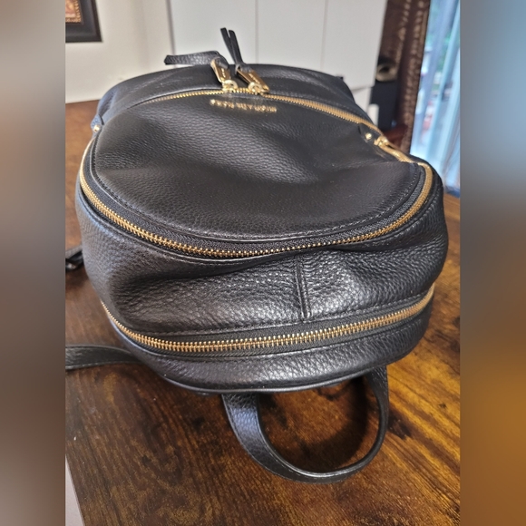 MICHAEL Michael Kors Rhea Zip Black Leather Medium size Backpack. - Picture 7 of 9